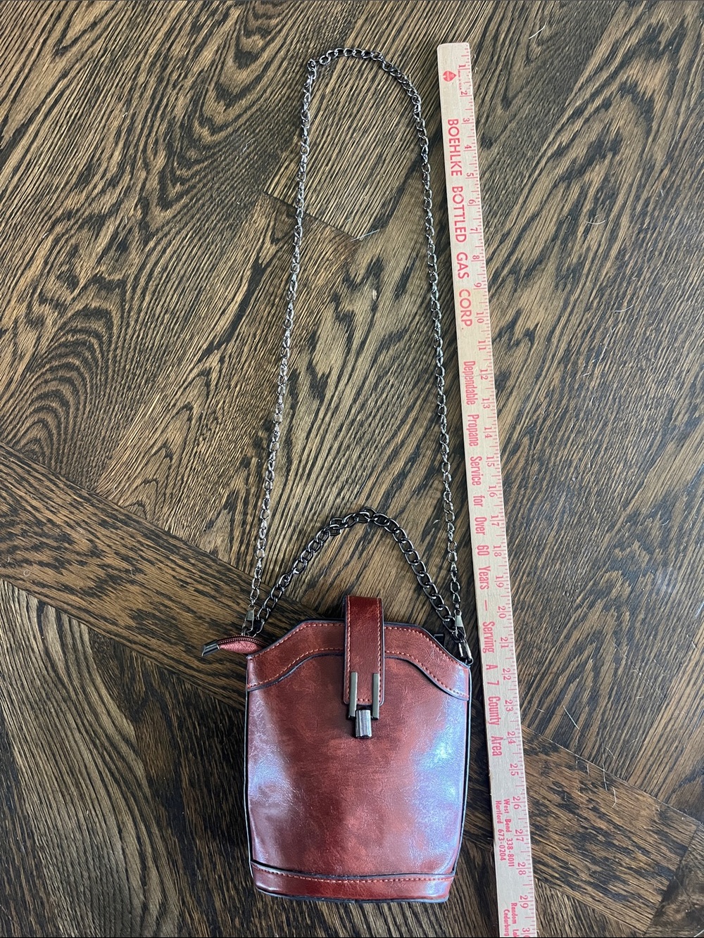 Brown faux  Leather Crossbody Bucket Bag with Chain Strap small top zipper